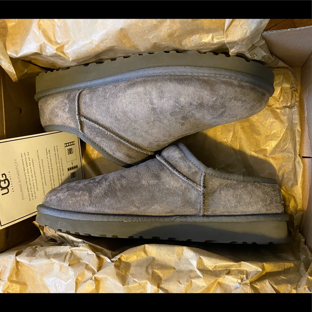 UGG Classic Slipper Gray Size 11
